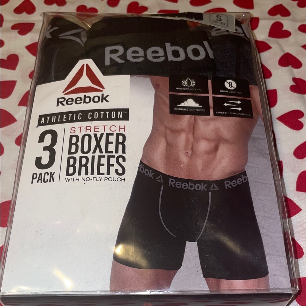 3 pairs of Reebok boxer briefs (s)(nwt)